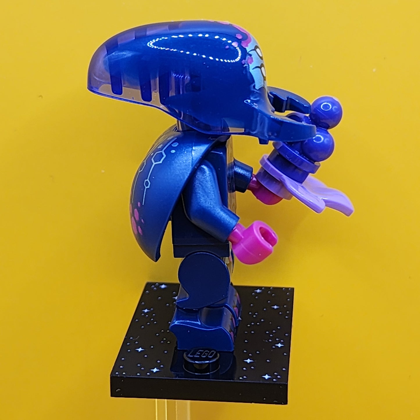 Alien Beetlezoid col26-10 Series 26 CMF Minifigure Lego