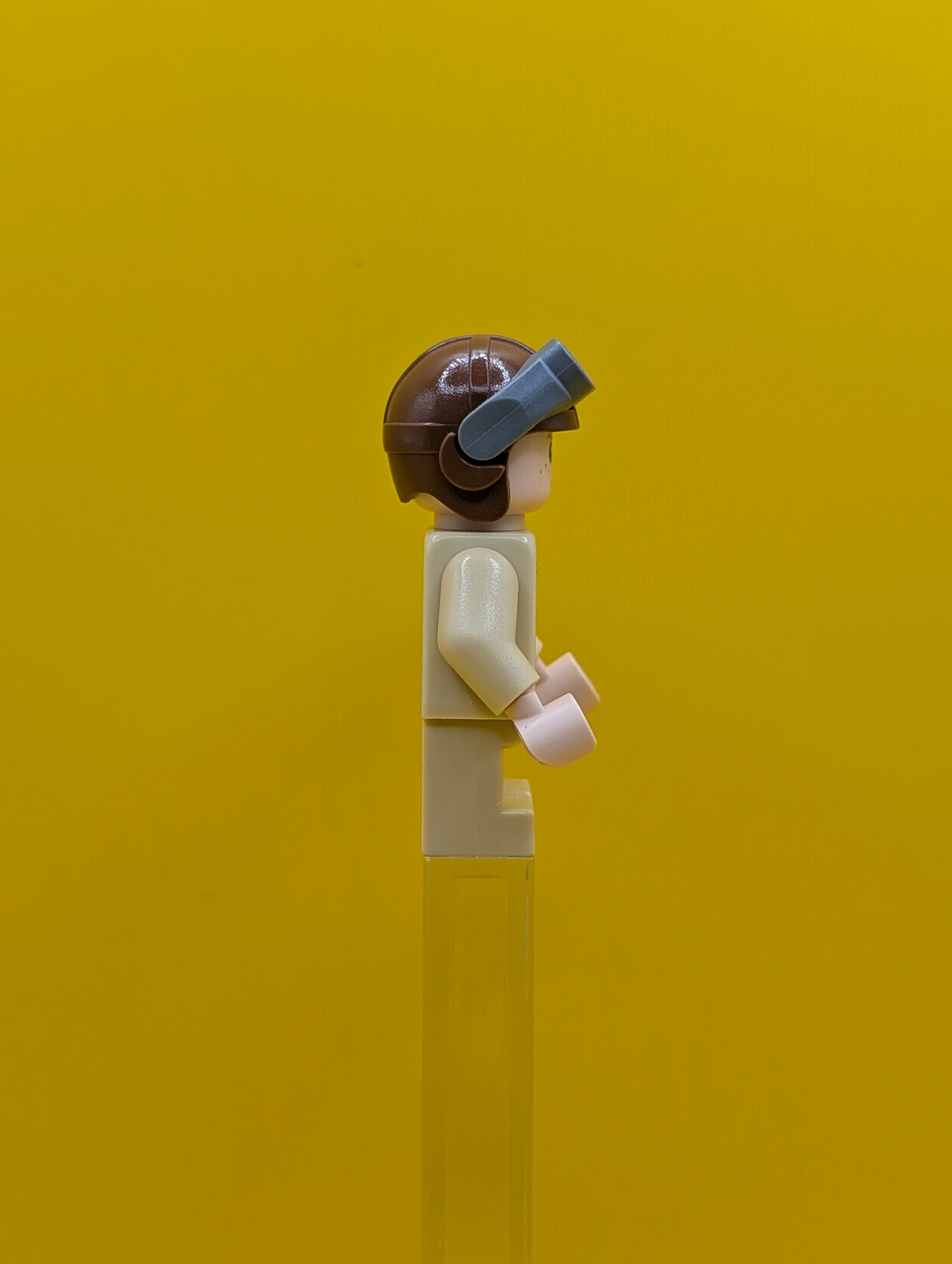 Anakin Skywalker sw1001 Short Legs, Reddish Brown Aviator Cap Star Wars Lego Minifigure