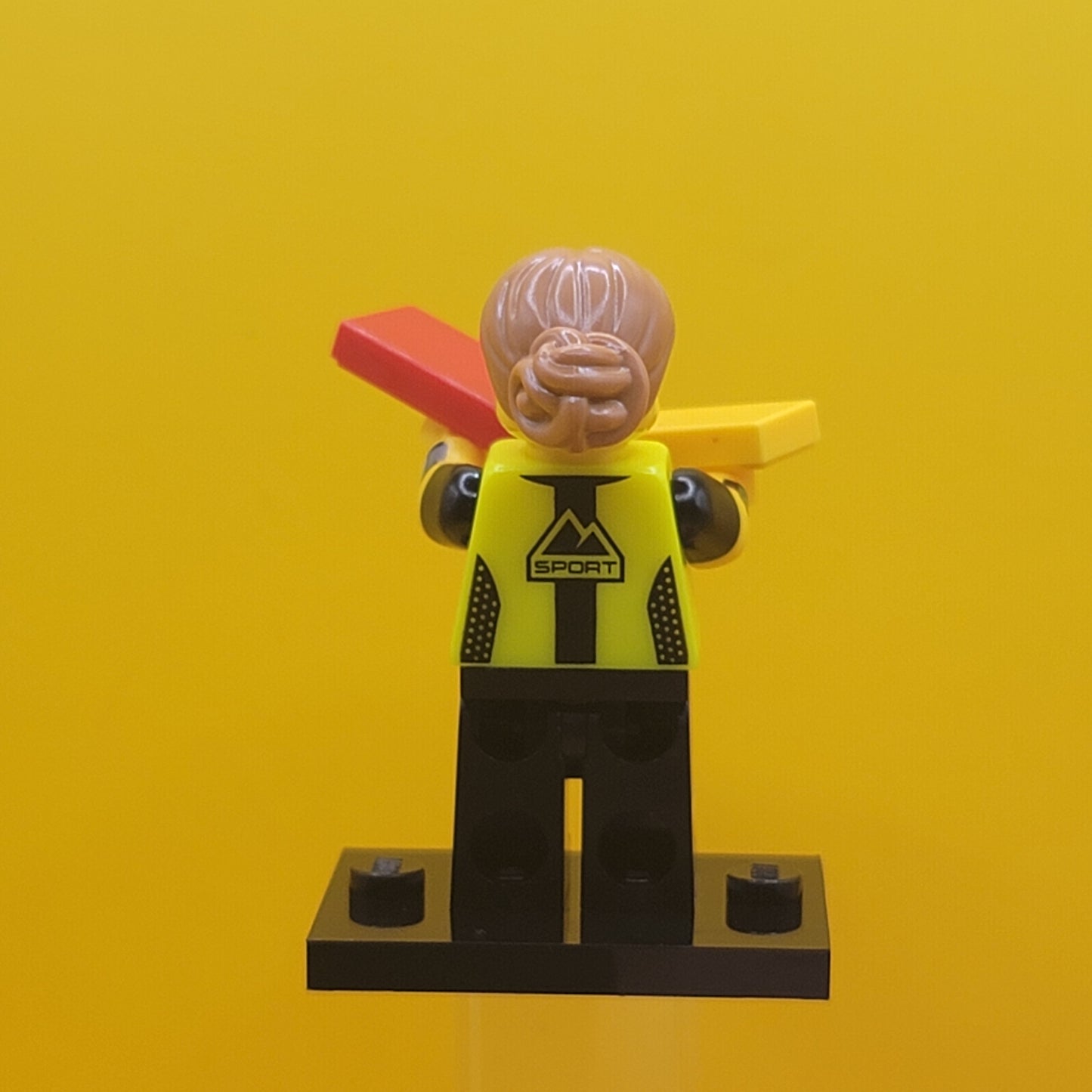 Football Referee col24-1 CMF Series 24 Minifigure Lego (Complete Set, with stand and accessories)