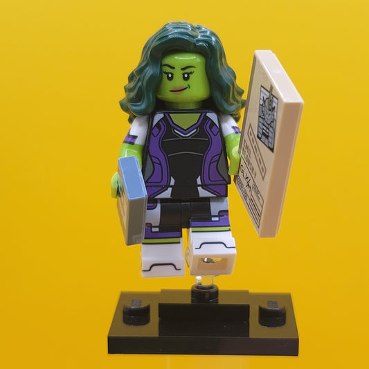 She-Hulk Marvel Studios Series 2 CMF Minifigure Lego (Complete Set, with stand and accessories colmar2-5