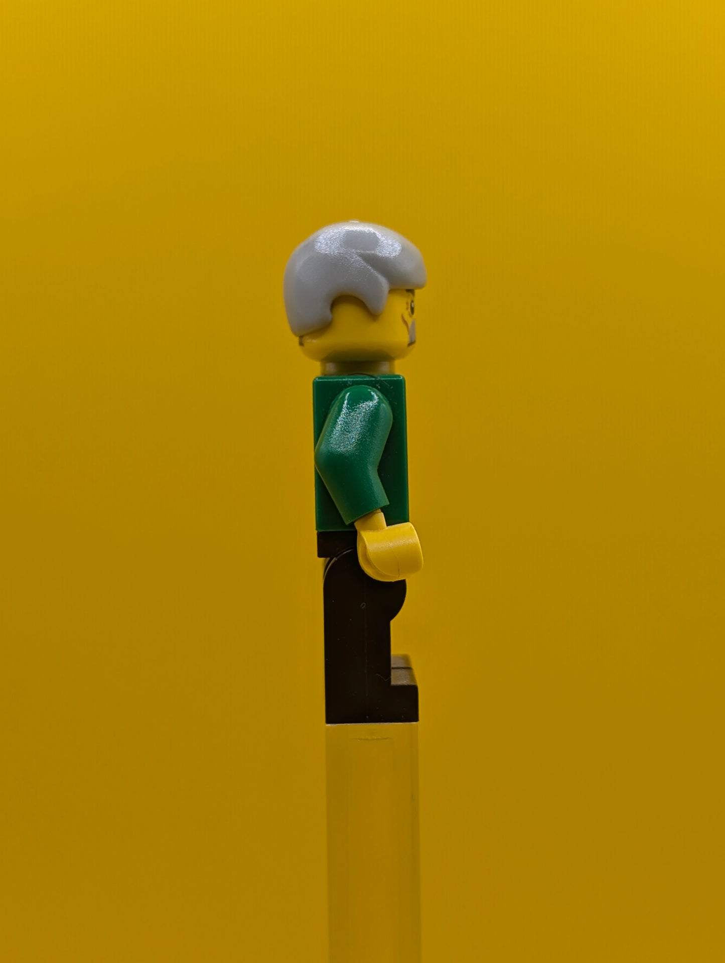 Green V-Neck Sweater cty0330 City Town Minifigure Lego