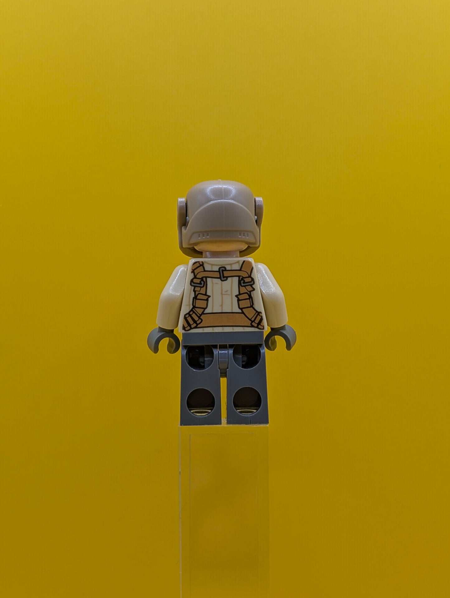 Resistance Trooper sw0696 Tan Jacket, Moustache Star Wars Lego Minifigure