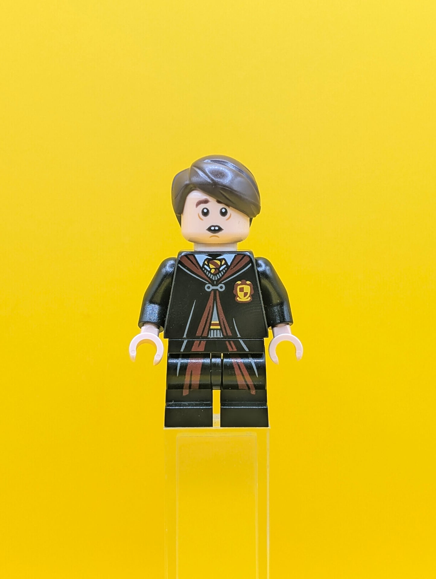 Neville Longbottom colhp38 Harry Potter Series 2 Minifigure Lego (minifigure only without stand or accessories)