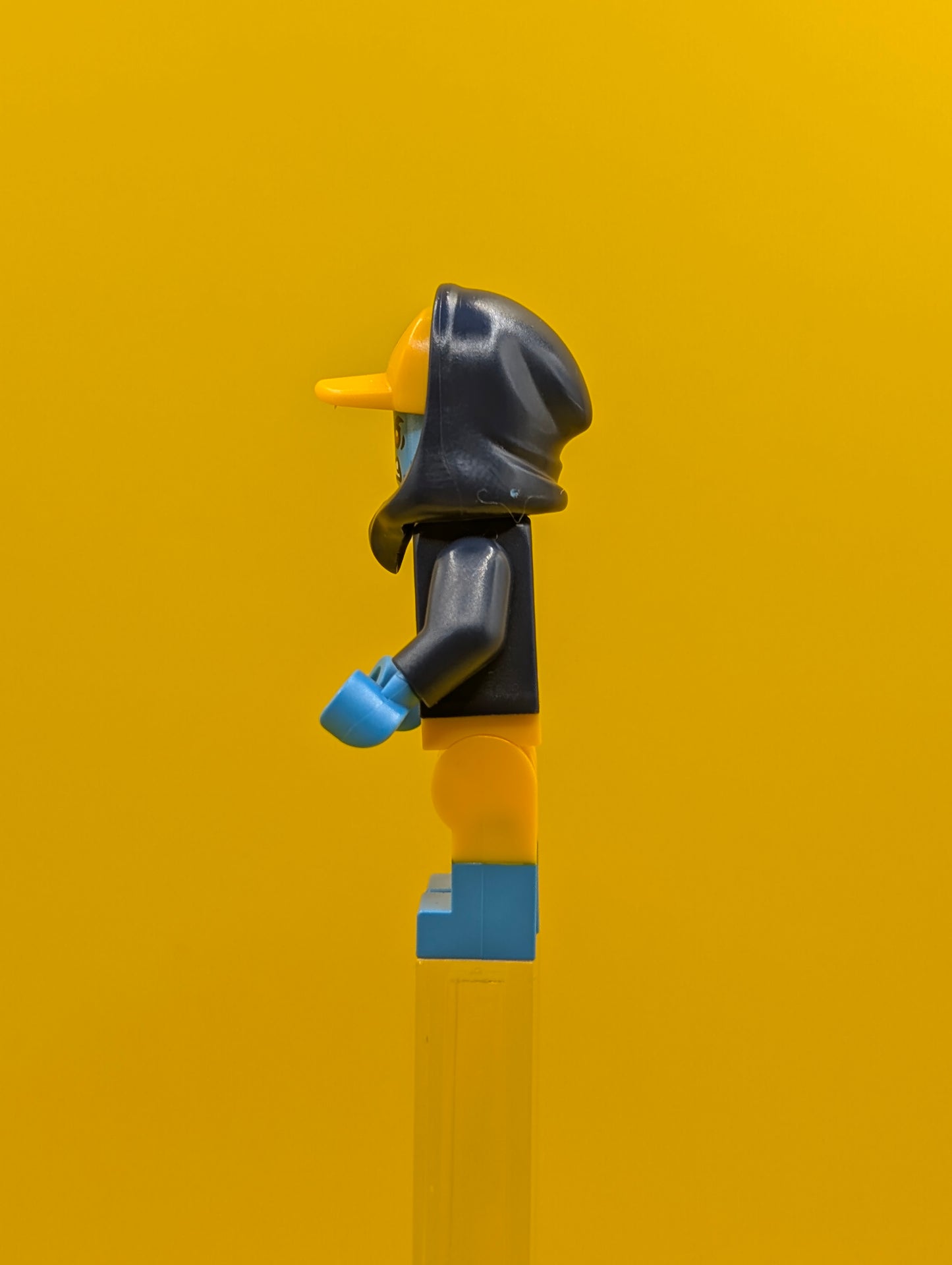 Logan drm060 Dark Blue Hoodie, Bright Light Orange Cap Dreamzzz Lego Minifigure