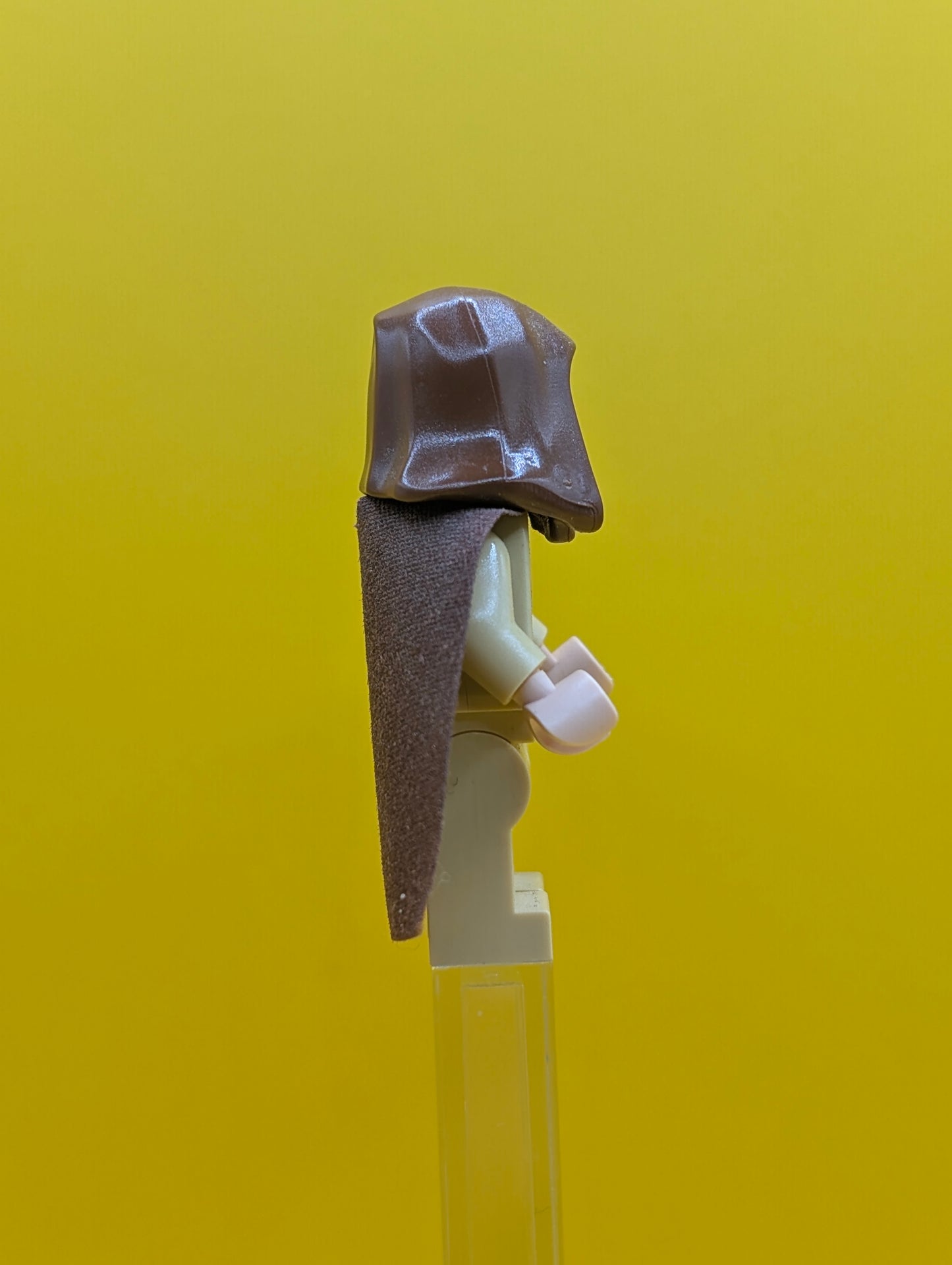 Obi-Wan Kenobi sw0206 Old, Light Nougat, Reddish Brown Hood and Cape Star Wars Lego Minifigure