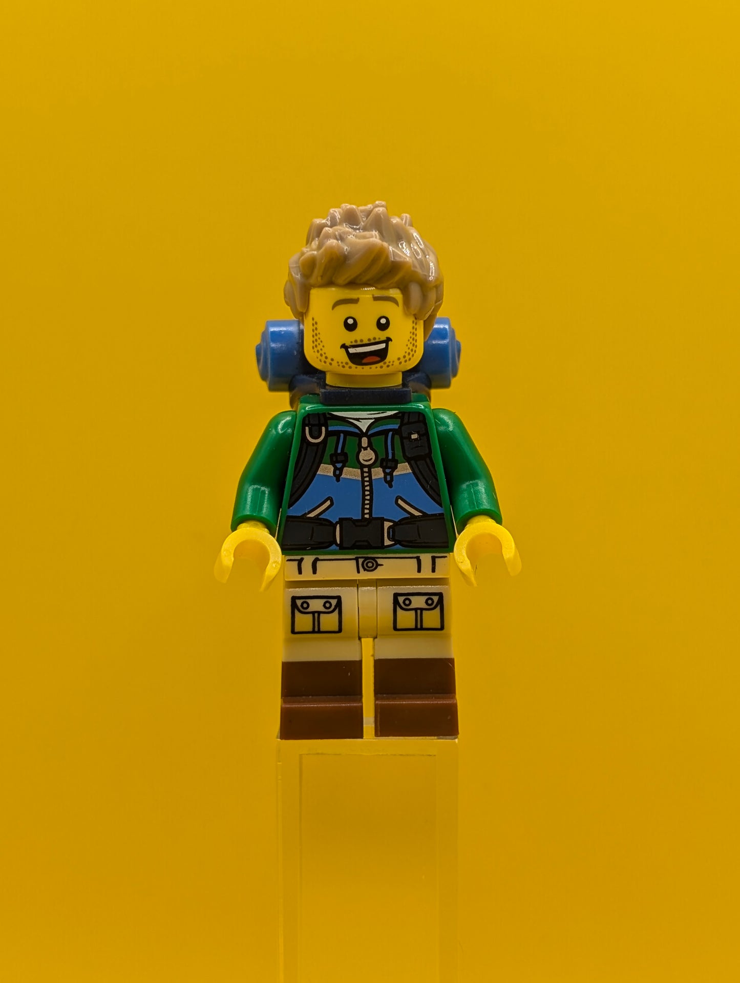 Hiker col249 Series 16 (Minifigure Only without Stand and Accessories) Lego Minifigure