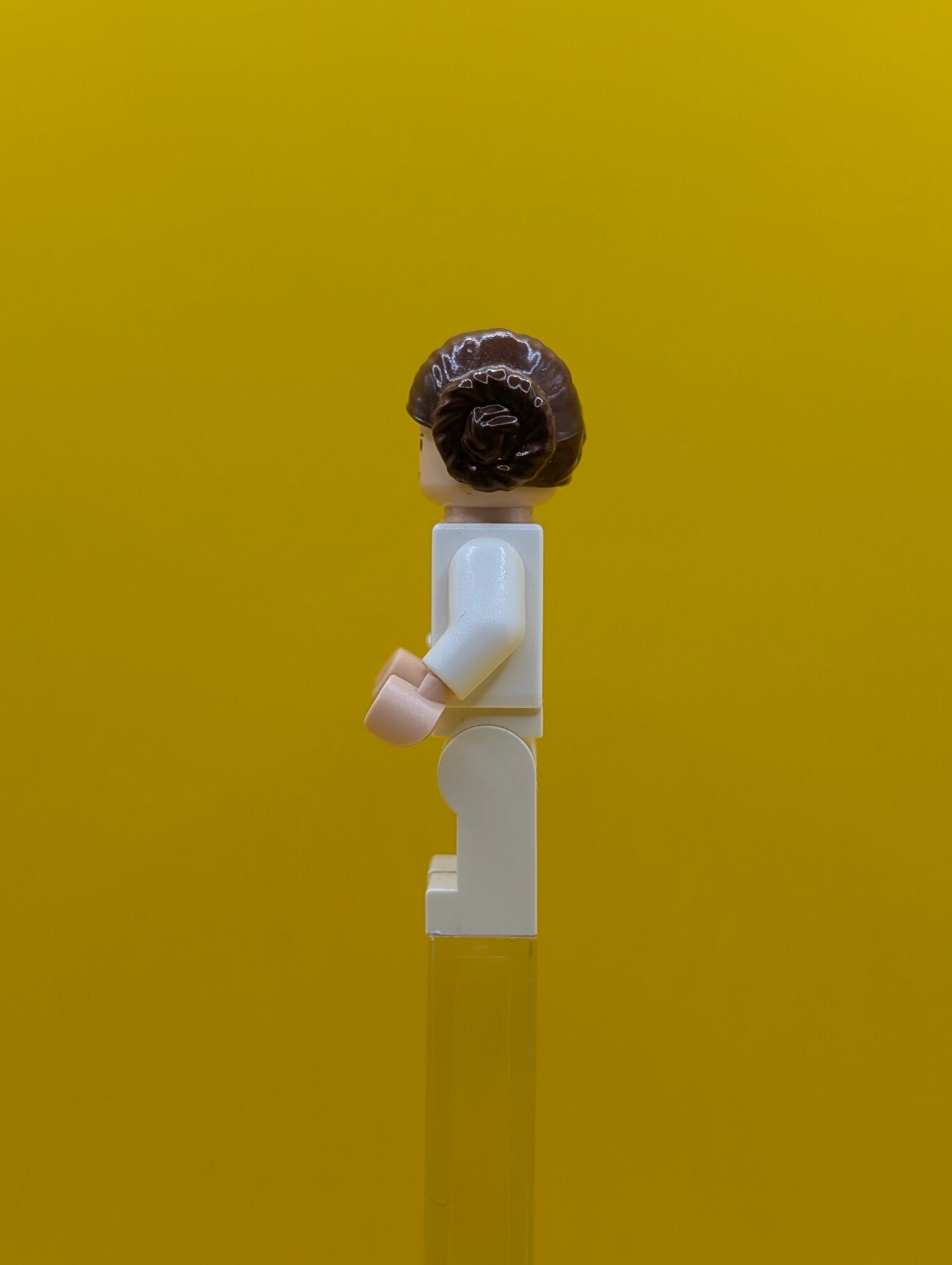 Princess Leia sw0175 Light Nougat, White Dress, Small Eyes Star Wars Lego Minifigure