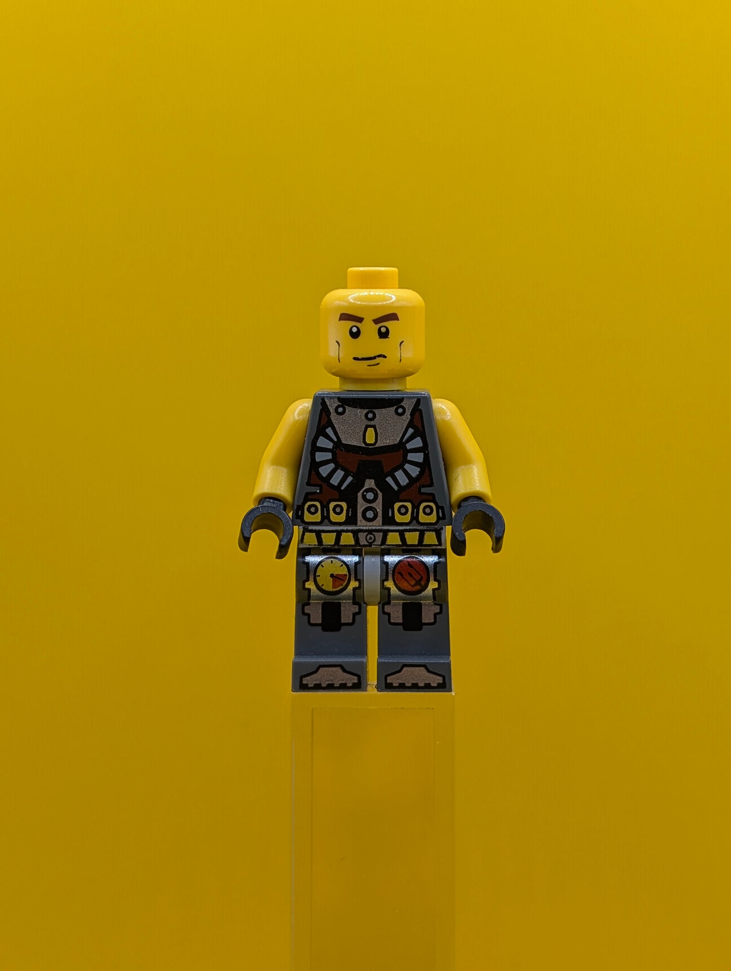 Axel atl016 With Yellow Flippers and Trans-Yellow Visor Atlantis Lego Minifigure