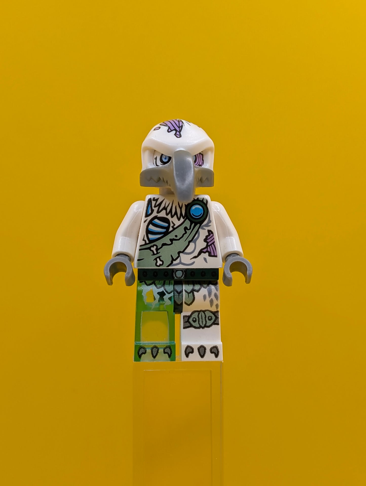 Voom Voom loc107 Trans-Light Blue Armor Legends Of Chima Lego Minifigure