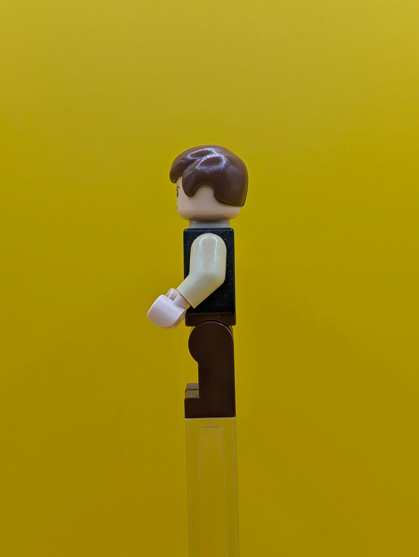 Han Solo sw0179a Light Nougat, Black Vest (2010) Star Wars Lego Minifigure