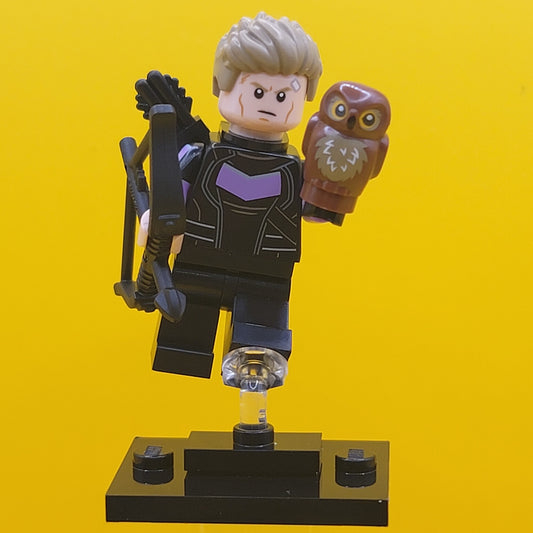 Hawkeye Marvel Studios Series 2 CMF Minifigure Lego (Complete Set, with stand and accessories colmar2-6