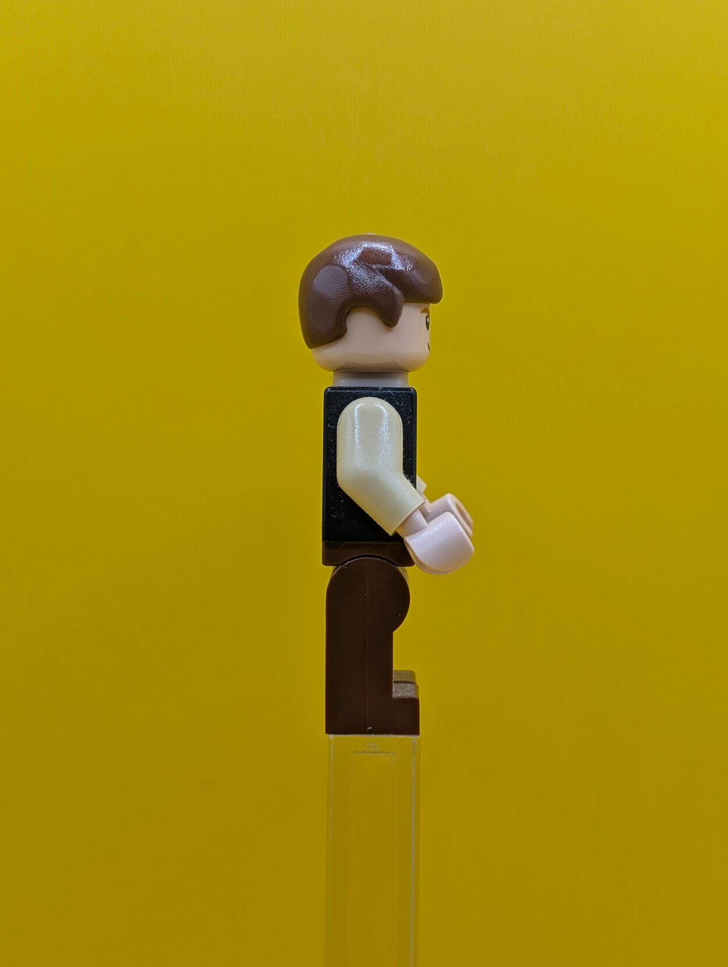 Han Solo sw0179a Light Nougat, Black Vest (2010) Star Wars Lego Minifigure