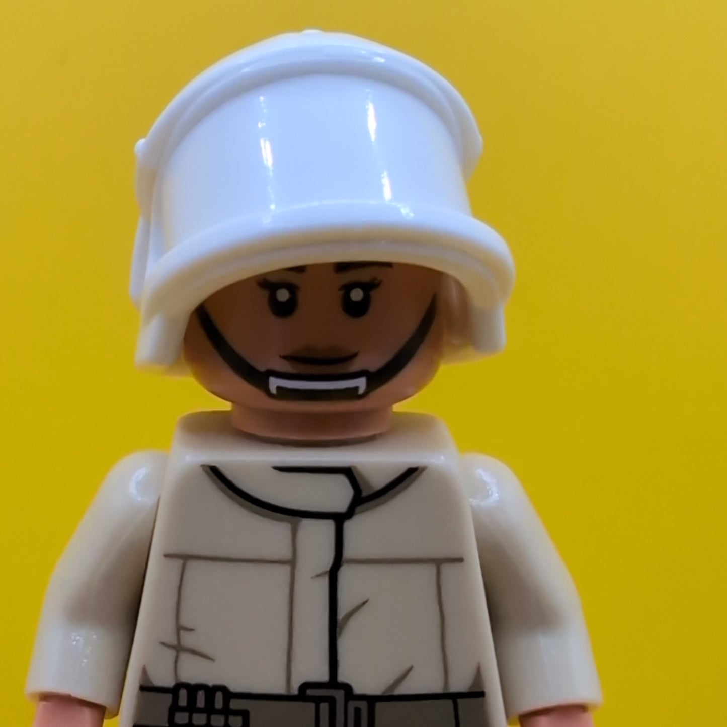 Rebel Crew - Female sw1286 Minifigure Lego