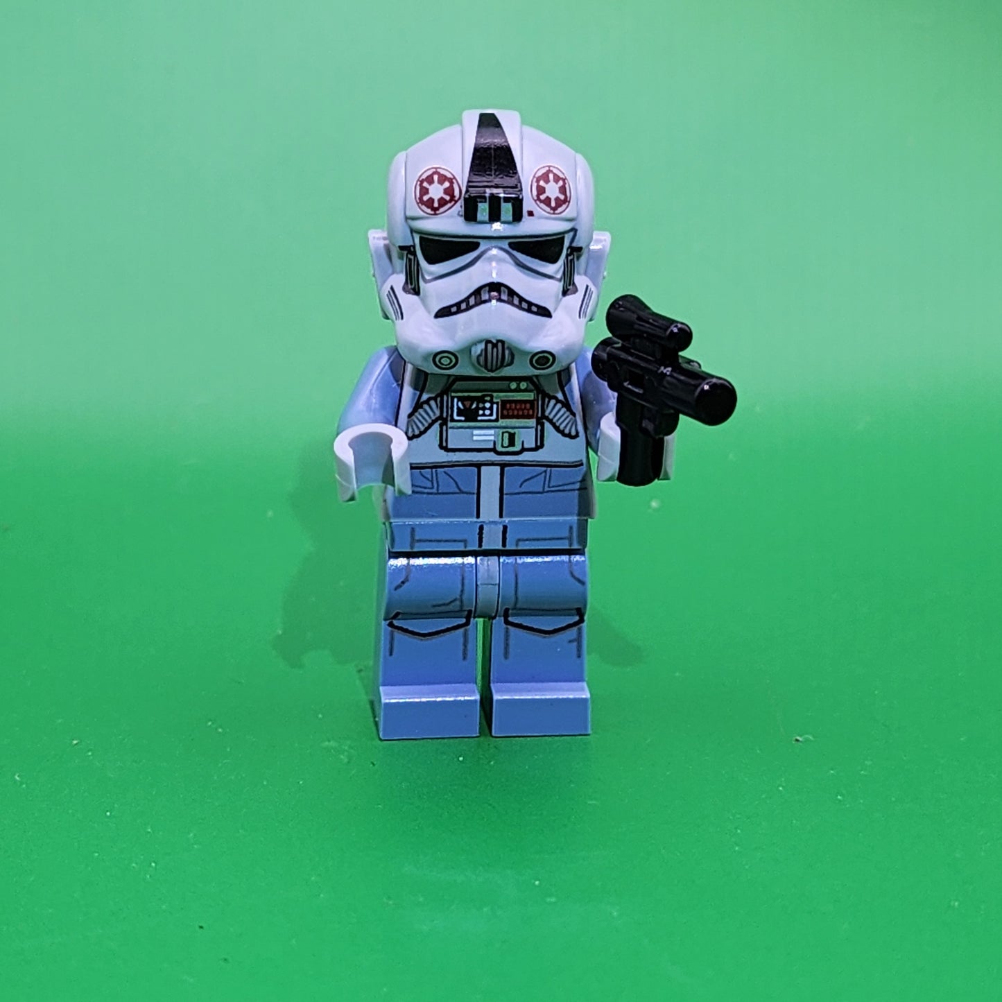 Lego AT-AT Driver Dark Red Imperial Logo Grimacing Minifigure Star Wars