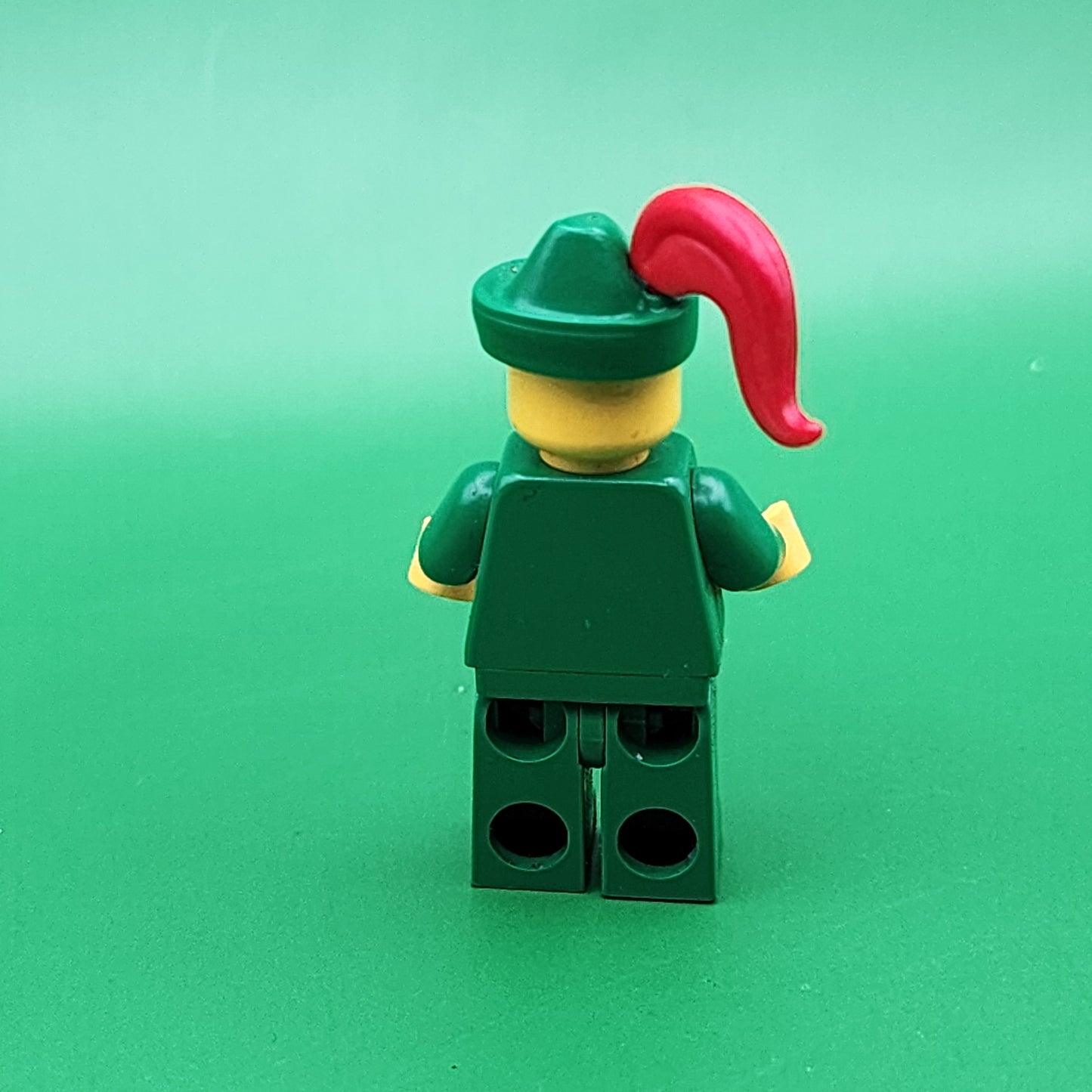 Lego Forestman Minifigure Pouch, Green Hat, Red Plume cas126 Castle