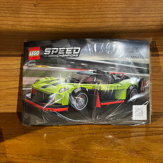 76910 Aston Martin Valkyrie AMR Pro Speed Champions Not Built Lego green