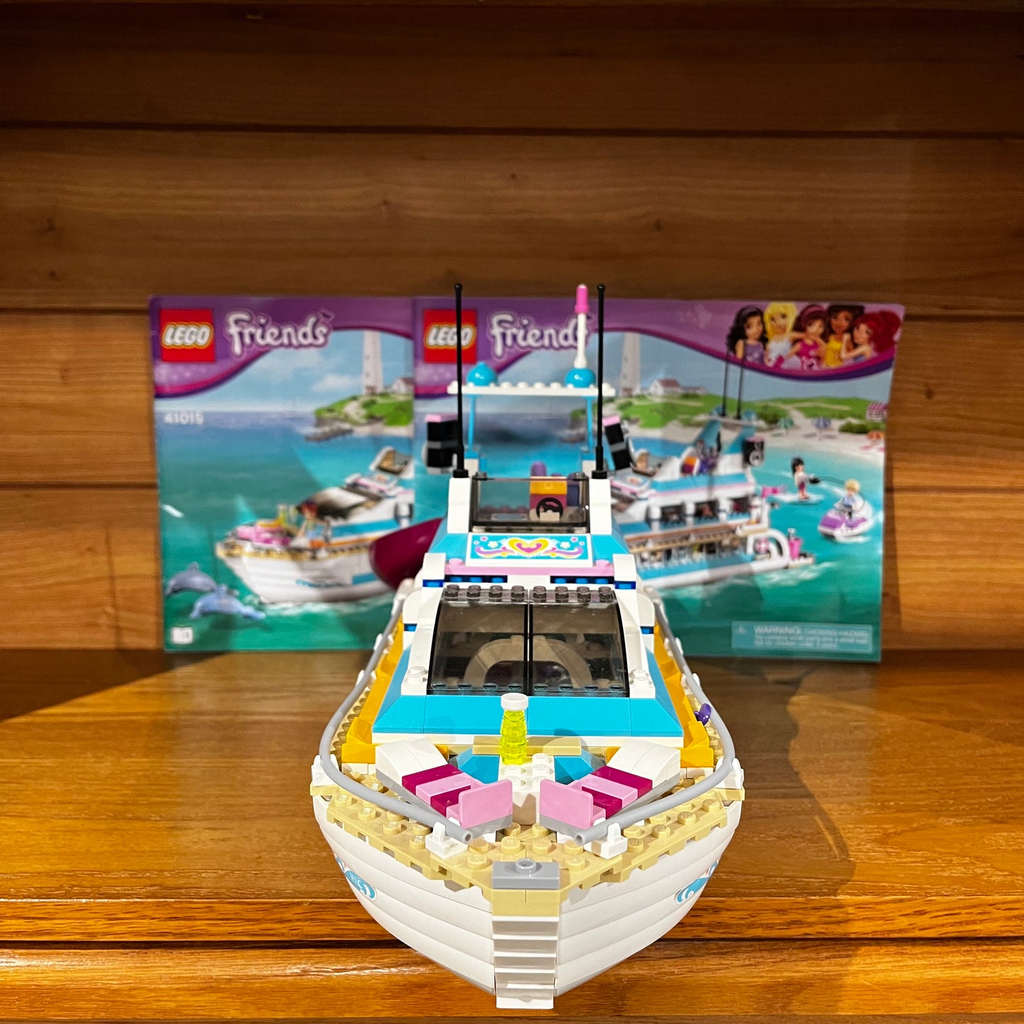 Friends Dolphin Cruiser Pre-Built Lego 41015 set