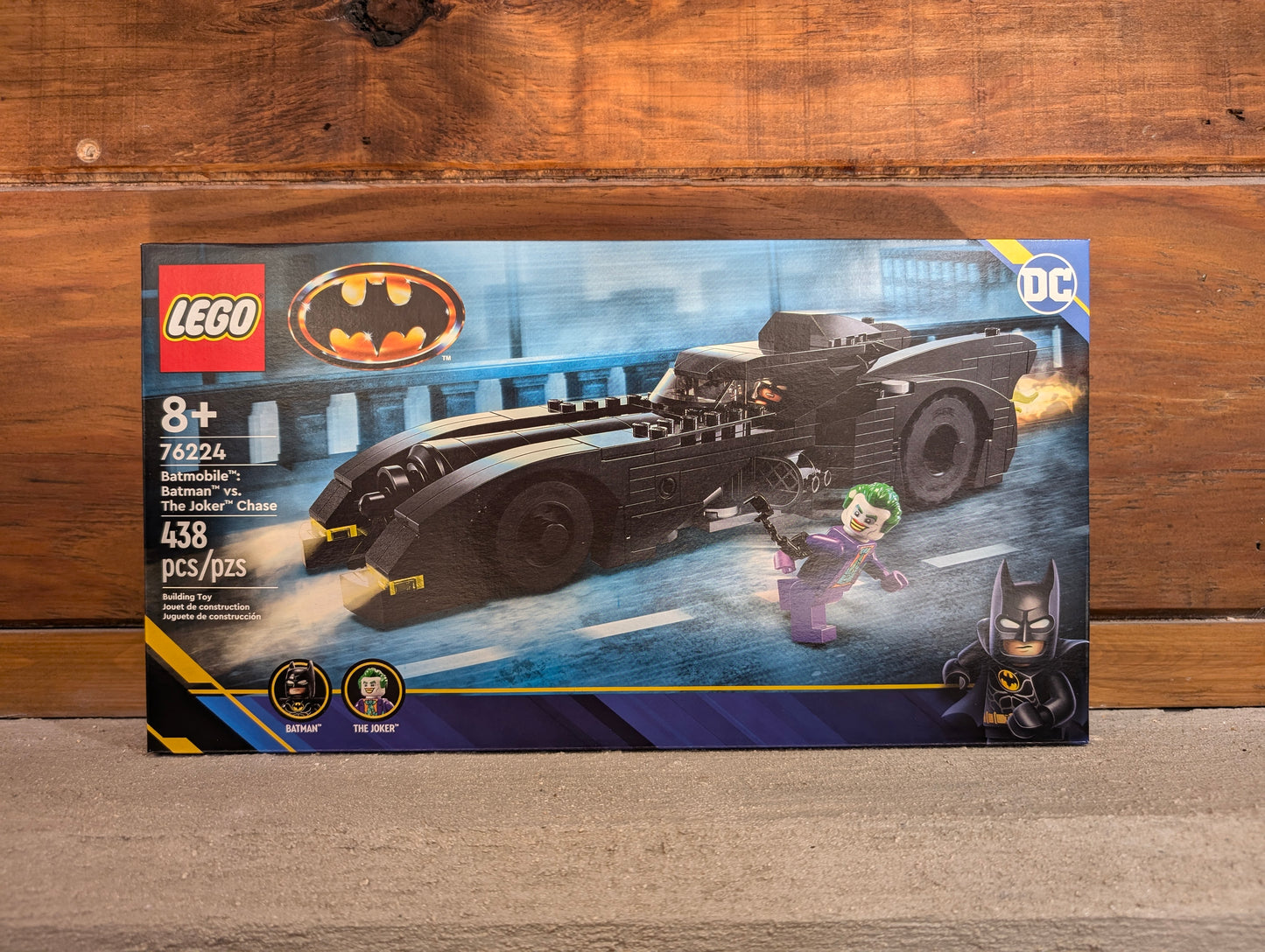 76224 Batmobile: Batman vs. The Joker Chase DC Super Heroes Lego Set