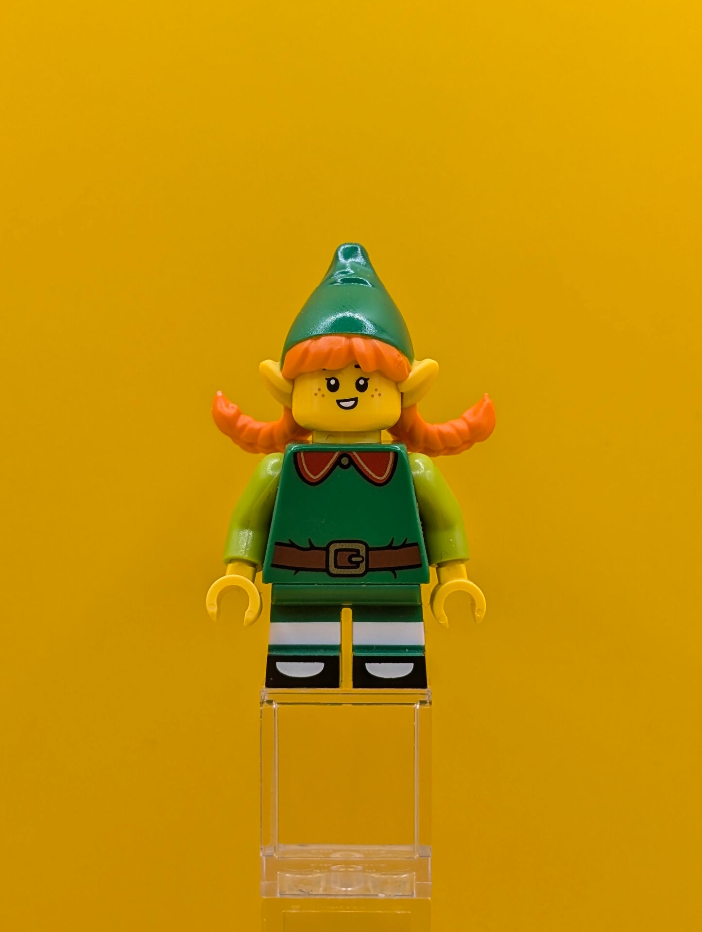 Holiday Elf col402 Series 23 Minifigure Lego (minifigure only without stand or accessories)