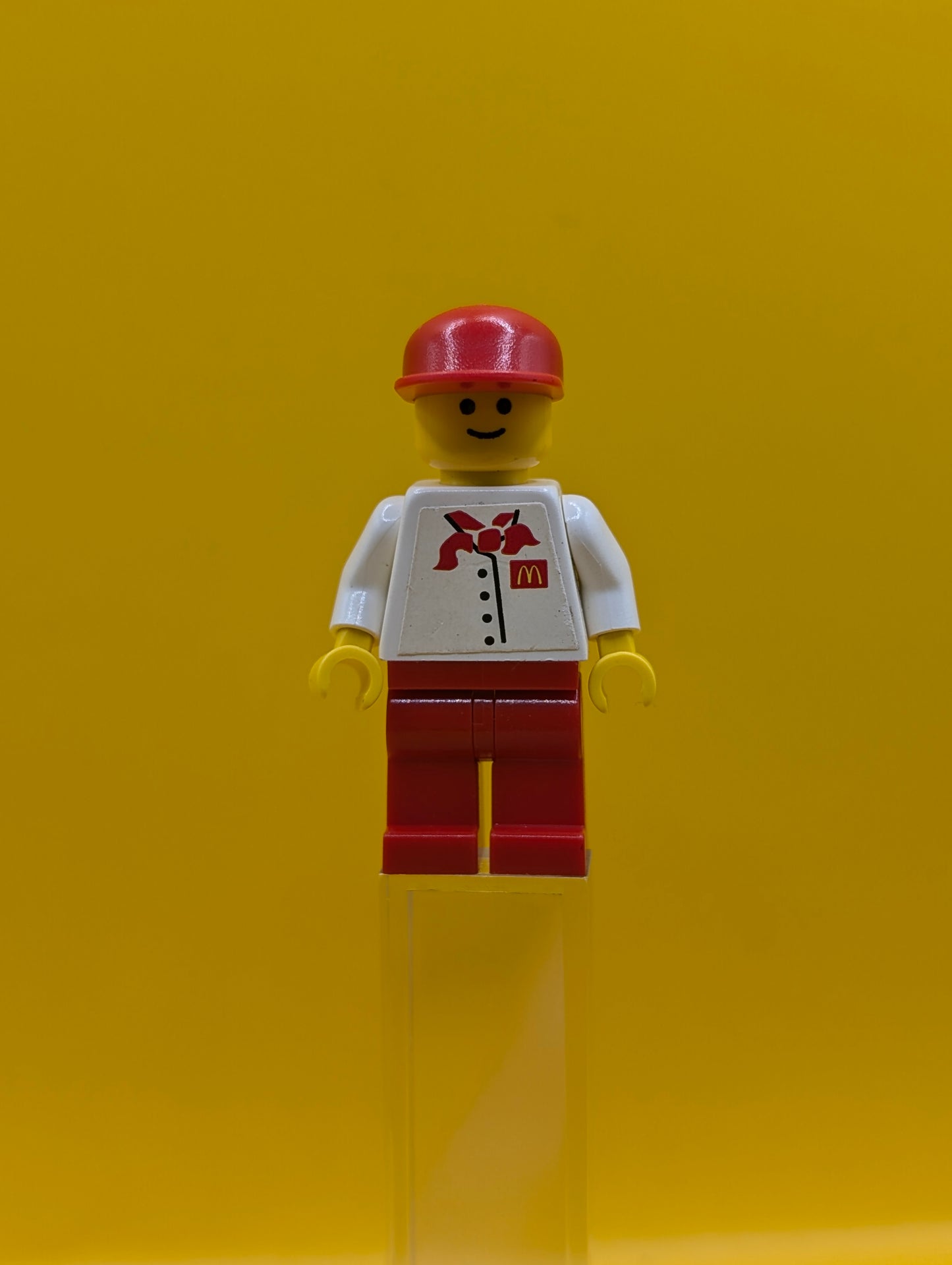 Chef chef015s White Torso 4 Buttons McDinalds Logo Minifigure Lego