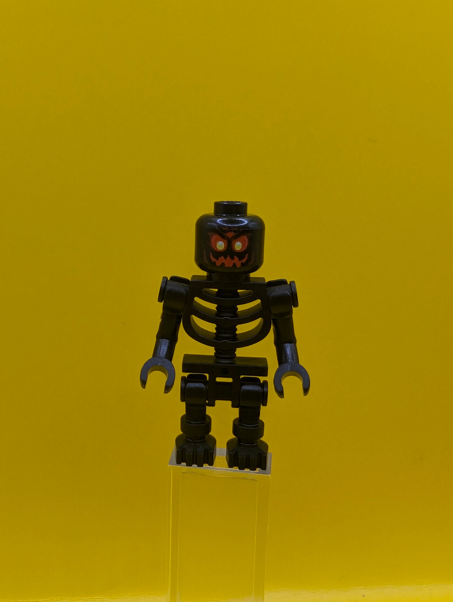 Fire Demon sh0980 Minifigure Lego