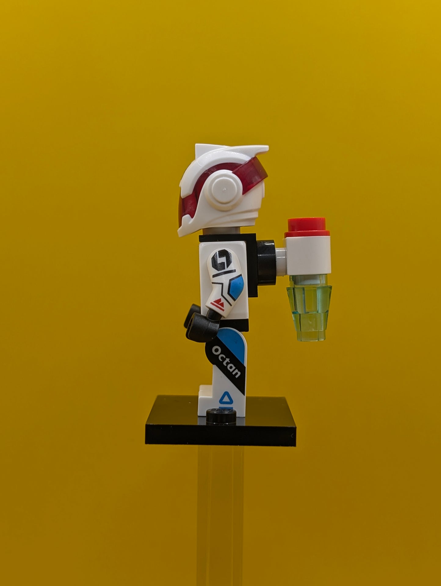 Jetpack Racer col27-3 Series 27 (complete with Stand and Accessories) CMF Minifigure Lego