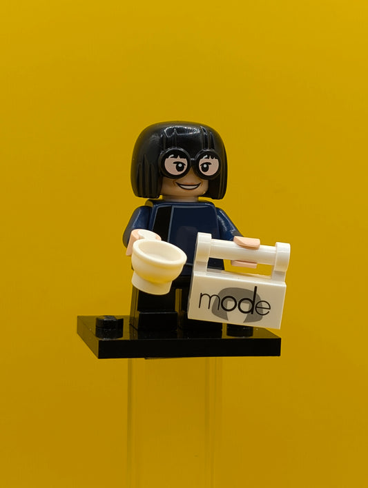 Edna Mode coldis2-17 The Incredibles Disney CMF Lego Minifigure (Complete with Stand and Accessories)