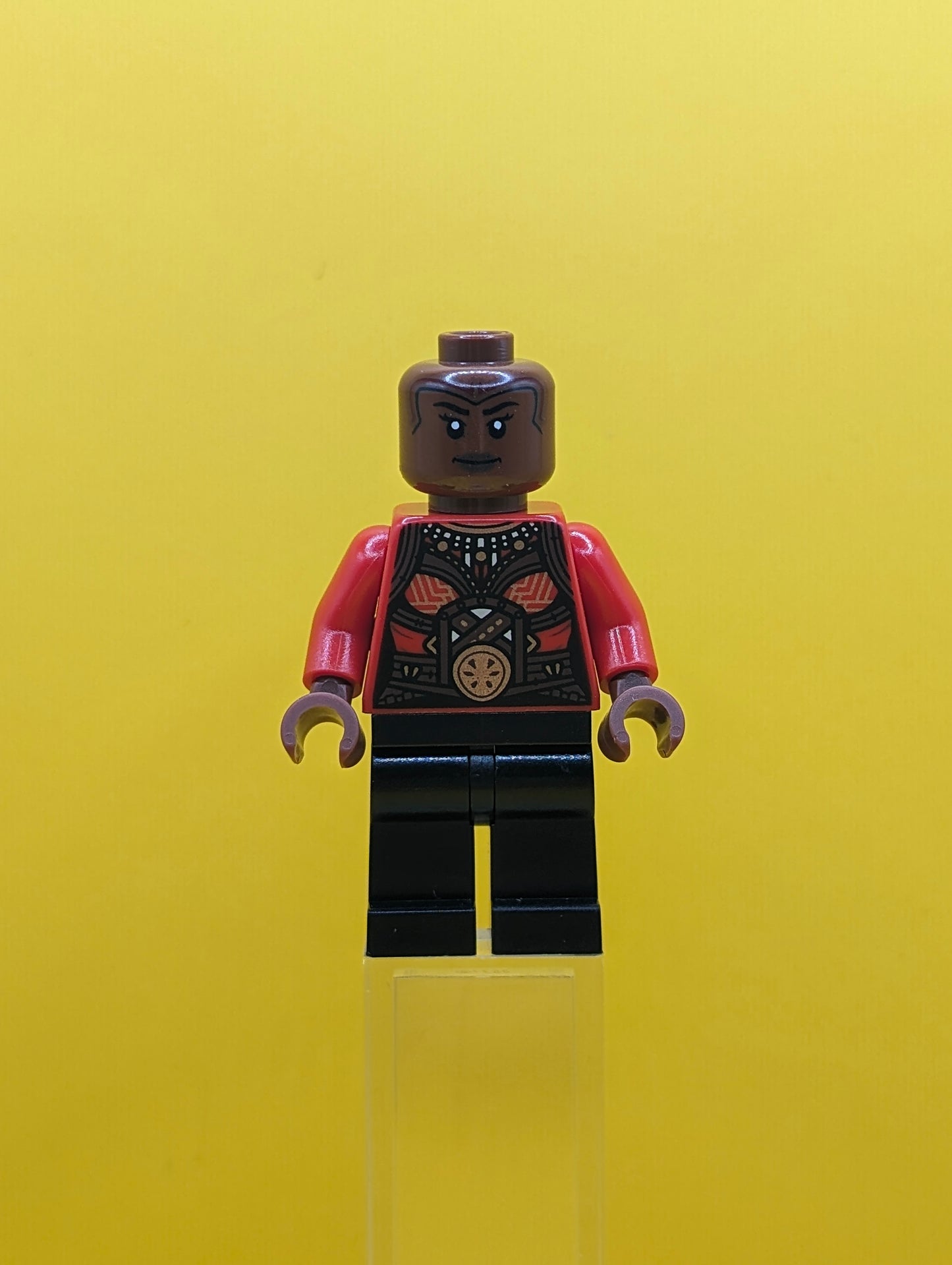 Okoye sh0847 Red Top Minifigure Lego Wakanda Forever Black Panther Advent