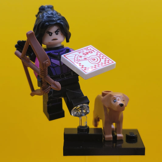 Kate Bishop Marvel Studios Series 2 CMF Minifigure Lego (Complete Set, with stand and accessories colmar2-7